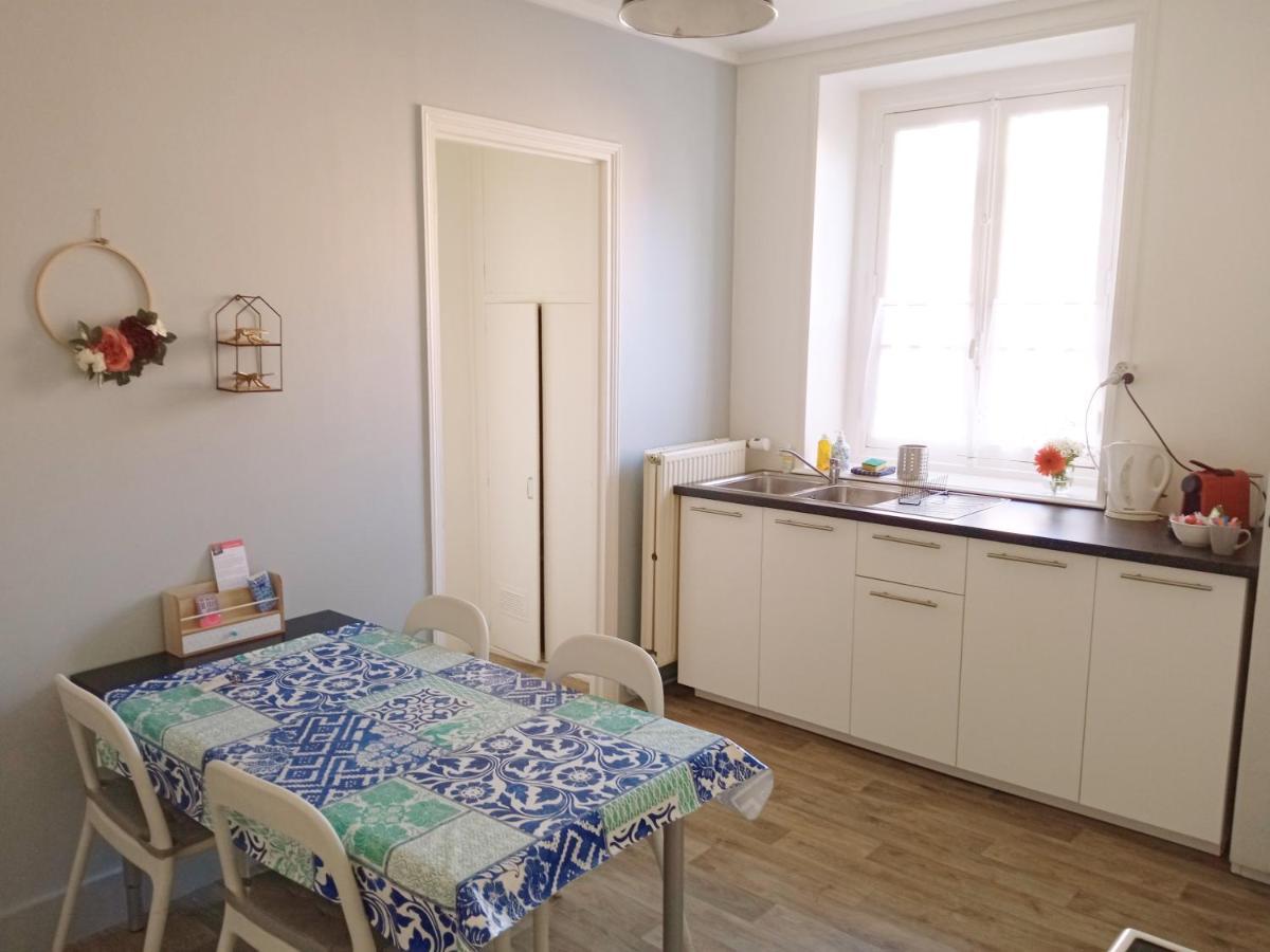 Au Pied Du Beffroi Apartment Arras Exterior photo